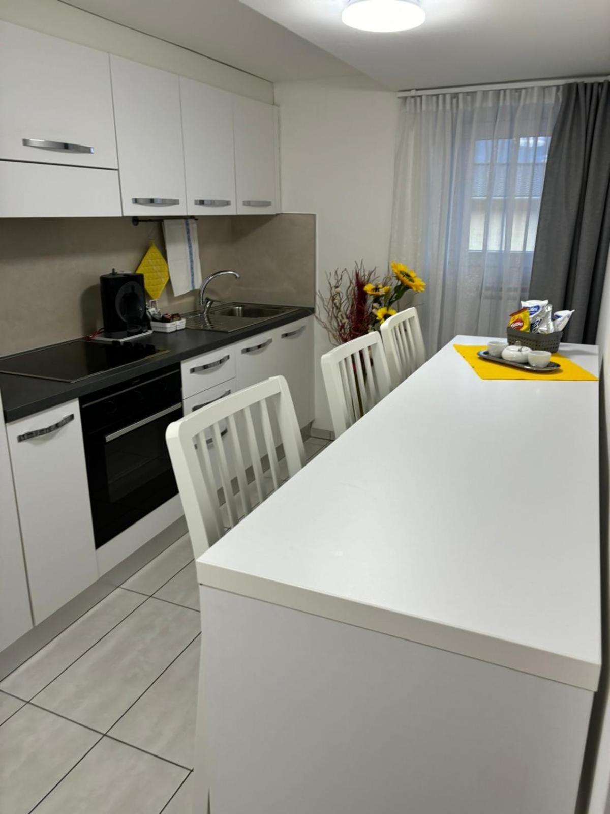 Residenza Giovanni Contone ภายนอก รูปภาพ